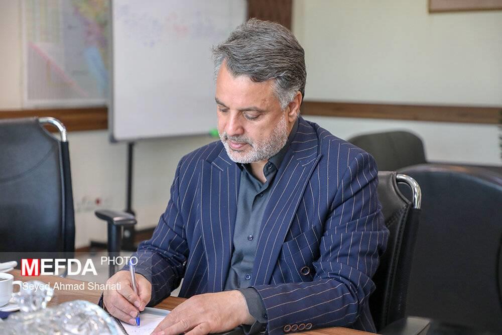 خبرنگاران، دیدبانان جامعه پایگاه خبری جشنواره تیتر